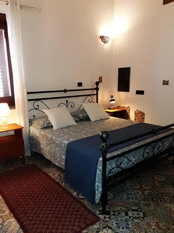 Domus Petrarca Guesthouse Serramanna 0*,  Italien