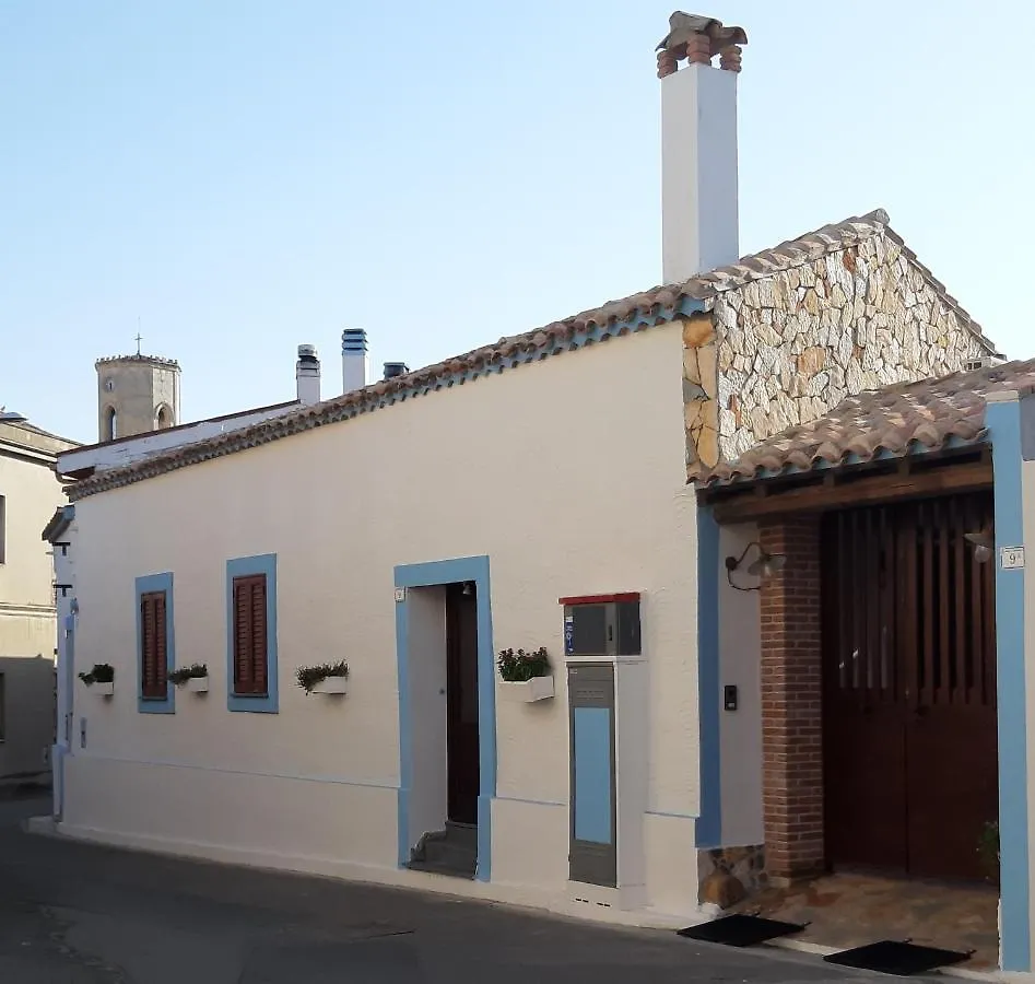 Domus Petrarca Guesthouse Serramanna